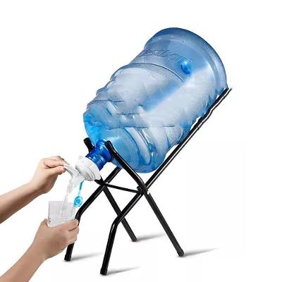 Suporte para Galão de Água Dobrável em Ferro Multiuso para Camping Viagem Casa Mesa Pia Preto