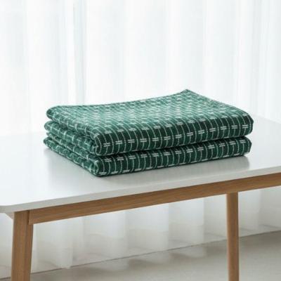 Manta para Sofá 2 e 3 Lugares Super King 2,50x1,80 Verde C Branco Panos do Lar
