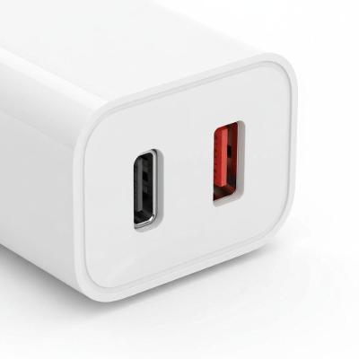 Fonte para Celular MDM Compatível com Smartphones Carregamento Rápido 20W Branco com Cabos Tipo C