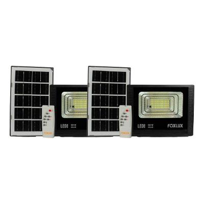 Kit 2 Refletor LED Solar 50W 6500K para Área Externa Branco Foxlux