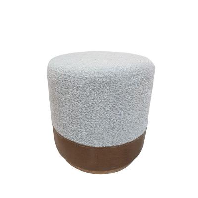 Puff Dandara Redondo Madeira Maciça Assento Boucle Revestimento Corino Off White Talento Móveis