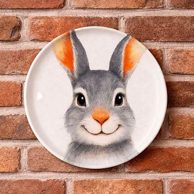 Prato Decorativo de Parede Bio Sorrisos Coelho Páscoa com Suporte 21,5cm Branco