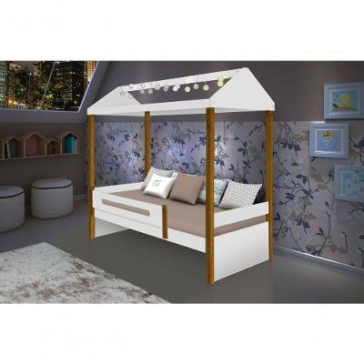 Cama Solteiro Casa Sara com Cordão de Luzes LED e Colchão MDF Branco Divaloto Móveis