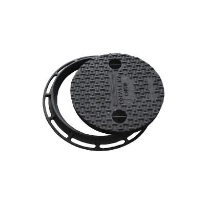 Tampa Tampão Chão Copasa com Corrente Simples Ferro Fundido 73cm Preto Fundição São Cristóvão
