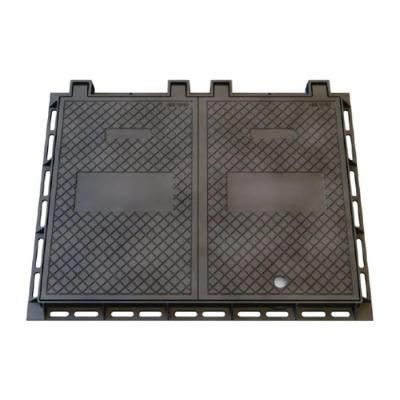 Tampa Tampão de Chão Bipartido Articulado 112x85x7cm em Ferro Fundido para Esgoto e Drenagem