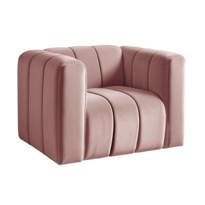 Poltrona Mona Veludo Encosto Alto Confortável Rosê Bella Decor
