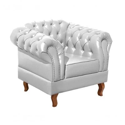 Poltrona Dom Pedro Couríssimo com Pés Torneados Branco Bella Decor