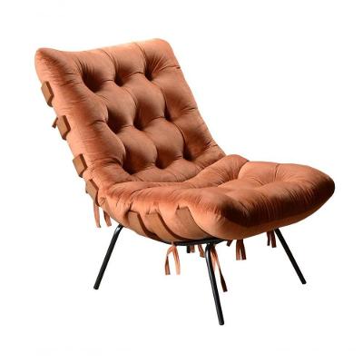 Poltrona Costela Decorativa em Veludo Ergonômica Terracota Bella Decor