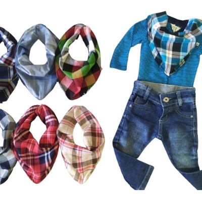 Kit 10 Babadores Bandana Bebê Malha 100% Algodão com Botão de Pressão
