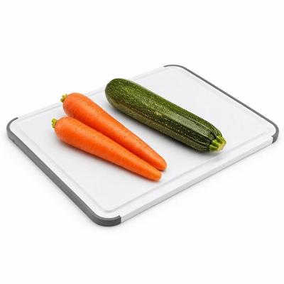 Tabua de Corte KEG700NOSMGA Antiderrapante 36x28cm Polipropileno para Carne e Legumes Branco