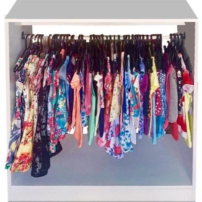 Balcão Cabideiro Arara Pendurar Roupas Loja Closed Carol