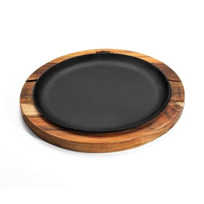 Prato Ferro Fundido com Suporte Madeira 24x3,5cm Preto Panela Mineira