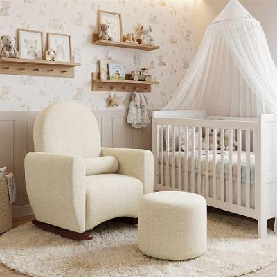 Poltrona de Balanço Lara com Puff para Amamentação Chenille Bege Fendi Aconchegante