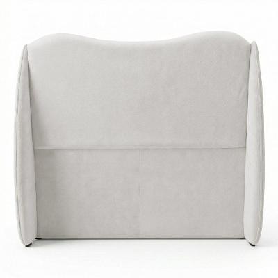 Cabeceira Orgânica Viúva Luma no Box Estofada Bouclê Branco Abmaza