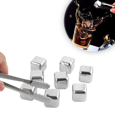 Kit Cubos de Gelo Aço Inox com Pegador Silicone Whisky Drinks 8 un Prata
