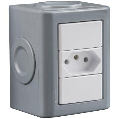 Tomada 2P+T Lizflex 10A 250V Acabamento Brilhante Branco Tramontina