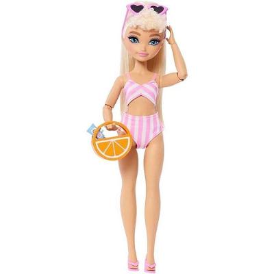 Boneca Barbie Dream Besties Malibu com Traje de Banho Amarelo Mattel