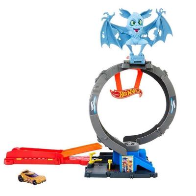 Pista de Corrida Hot Wheels City Ataque do Morcego com Rampas Mattel