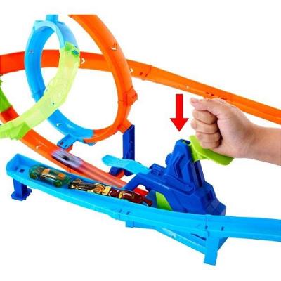 Pista de Corrida Hot Wheels Stunt Tracks Ciclone de Lançamento Rápido Mattel