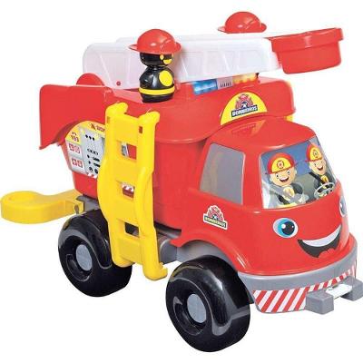 Caminhão de Bombeiros Grande com Som e Escada Telescópica Vermelho Mercotoys