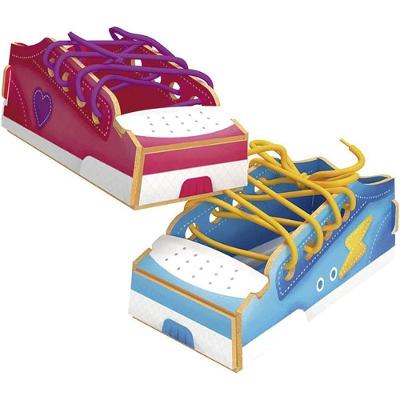 Brinquedo Pedagógico Alinhavo Primeiros Laços 3D 8 Peças Brincadeira de Criança