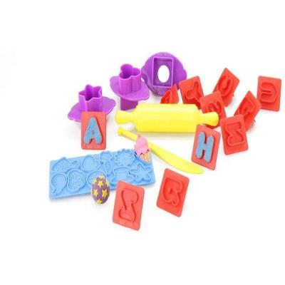 Kit Massa de Modelar Super Massa Brincando na Escola Estrela