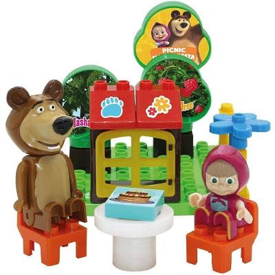 Brinquedo de Montar Masha e o Urso Picnic na Floresta Monte Líbano