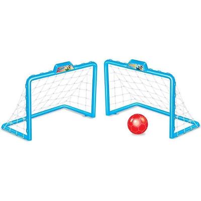 Kit Brinquedo Chute a Gol 2 Traves e Bola de Vinil Portátil