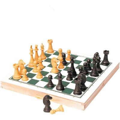 Jogo de Xadrez Tabuleiro de Madeira e Peças Plásticas Xalingo