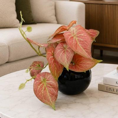 Planta Artificial Jiboia no Vaso Decorativa Vermelho Mesclado 17cm