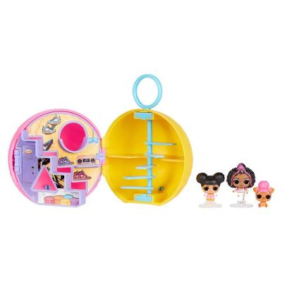 Boneca Colecionável Mini Family com 3 Personagens Amarelo L.O.L