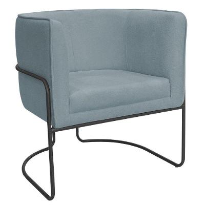 Poltrona Decorativa Betina Bouclé Base Aço Azul Claro Nexta Casa
