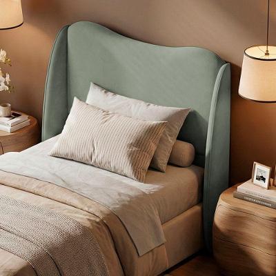 Cabeceira Orgânica Luma Viúva na Parede Madeira Maciça Bouclê Verde Menta Desk Design