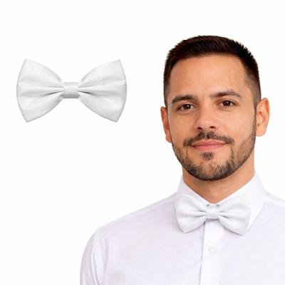 Gravata Borboleta Extra Festas Regulável de Poliéster Branca