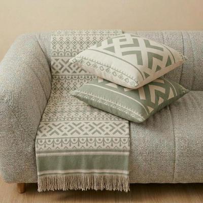 Kit Manta e Almofadas Decorativas Sofá Imperial Verde Relva Nexta Casa