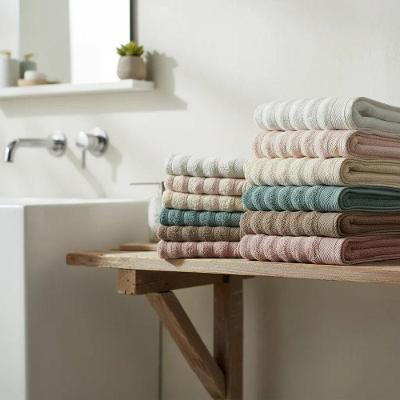 Kit de Toalhas Aura 12 Peças 100% Algodão Macio Alta Absorção Bege Atlântica