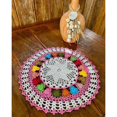 Toalha de Bandeja Redonda Crochê Artesanal Flores 45cm Rosa