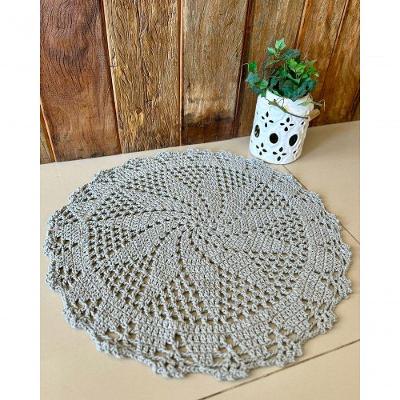 Tapete Redondo Crochê 63cm Algodão Base Natural Multiuso Cinza Artesanal