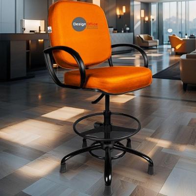 Cadeira Secretária Caixa Alta Plus Size Giratória Suporte 250kg Couro Sintético Laranja Design