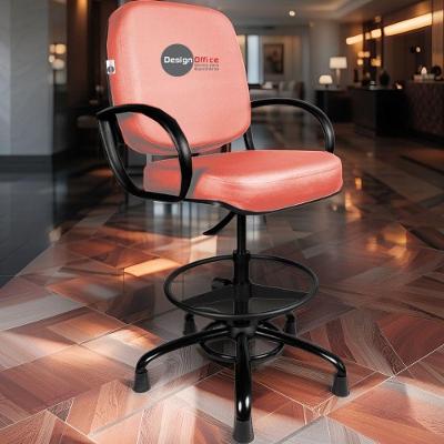 Cadeira Secretária Linha Plus Size Courino Base Giratória com Ajuste de Altura Vermelho Telha Design