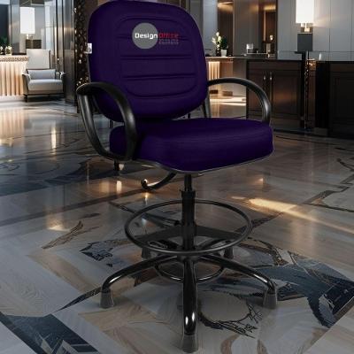 Cadeira Caixa Alta Linha Plus Size Executiva com Revestimento em Couro Sintético Base Giratória Roxo