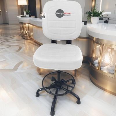 Cadeira Secretária Caixa Alta Linha Plus Size Couro Sintético Base Giratória Ajustável Branco Design