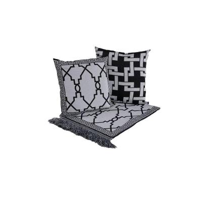 Kit Xale para Sofá Grécia com Franjas em Tecido Jacquard 60% Algodão 40% Poliéster Preto Valle