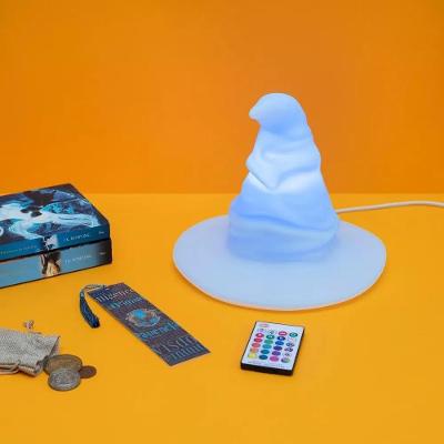 Luminária 3D Chapéu Seletor Harry Potter RGB TPC com LED RGB Bivolt para Ambientes Internos Marrom