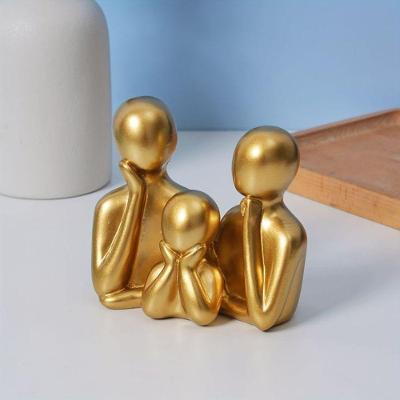 Estatueta Decorativa Trio de Família Gesso Abstrata Minimalista Artesanal Dourado OEM