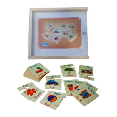 Brinquedo Educativo Alfabeto Ilustrado em Inglês 54 Peças MDF Sonho de Criança