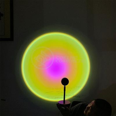 Luminária de Projeção Mini Ring Light Sunset Projetor - Sol com Luz Circular Amarelo Smart Tech