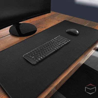 Mousepad Gamer OEM Extra Grande 90 X 40 cm com Superfície em Tecido Sintético Preto
