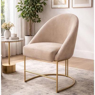 Poltrona Decorativa Lua em Veludo com Encosto Ergonômico Bege Virtual Móveis