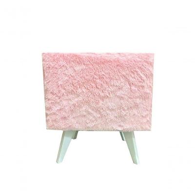 Puff Pé Palito Quadrado Não é Segredo Astracan Pelúcia Rosa Pés Branco 40x45